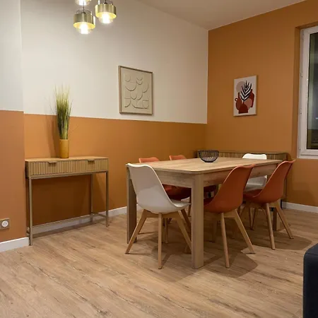 Apartment Le Paisible - Clim - 7 Personnes - Proche 1er Mai Clermont-Ferrand